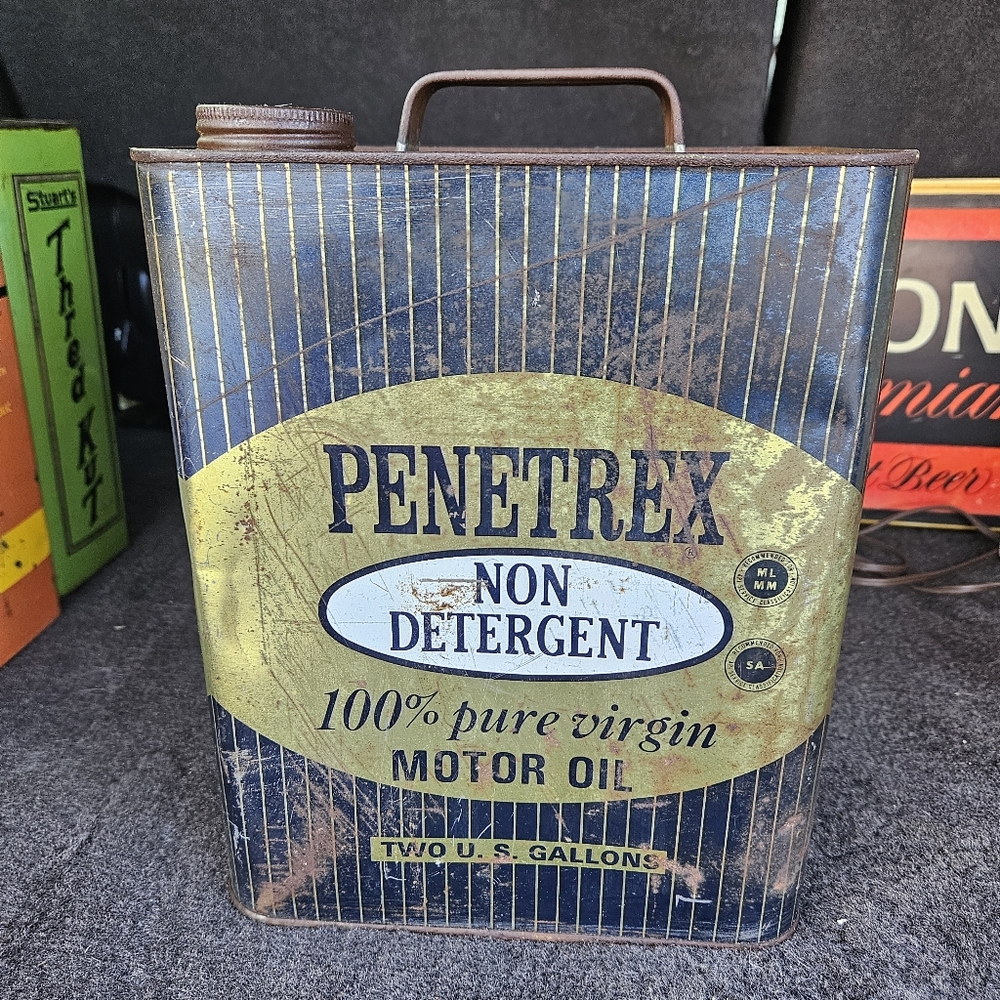 Vintage Penetrex Non Detergent 100% Pure Virgin Motor Oil Two gallon Quaker Oil